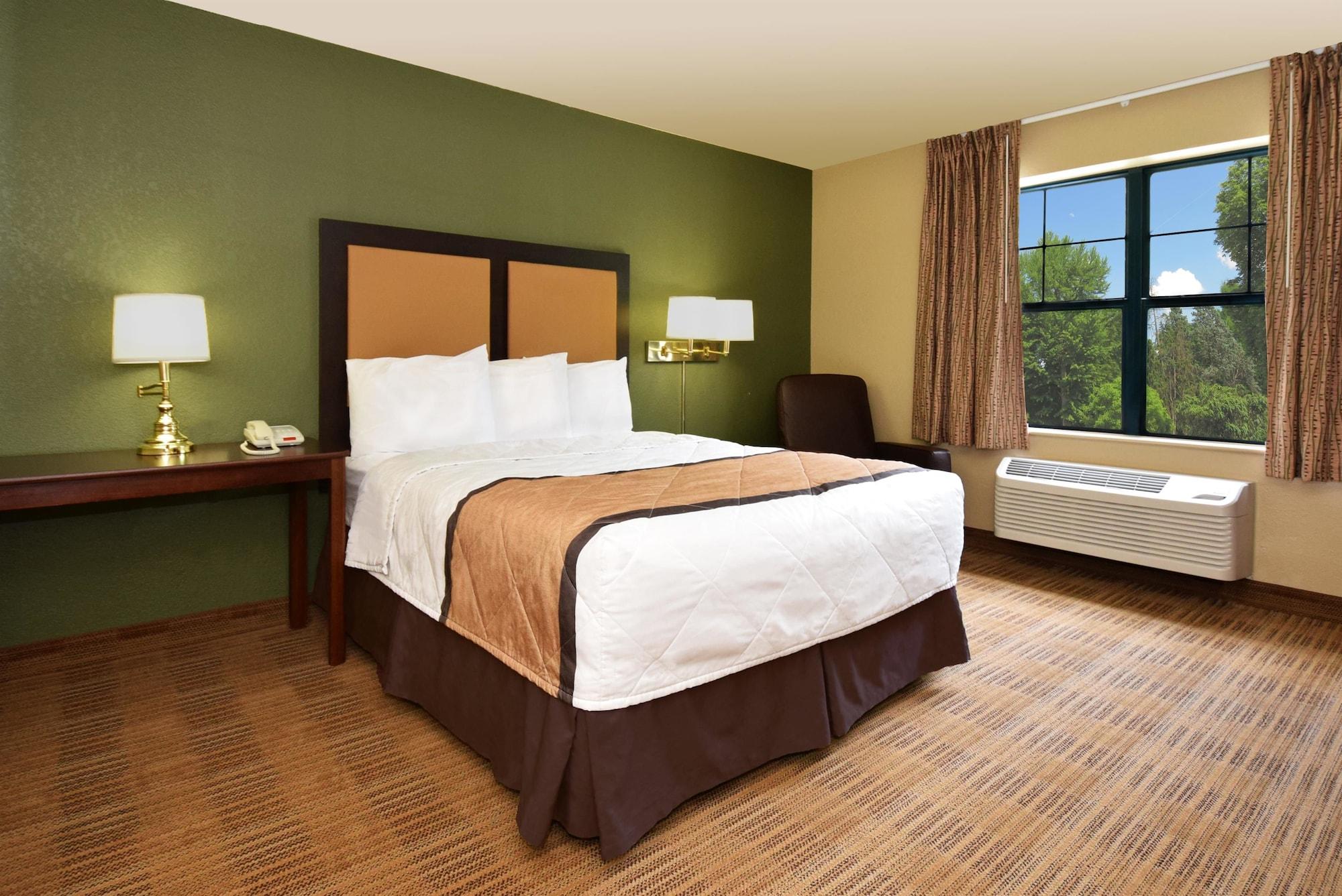 Extended Stay America Suites - Tampa - Airport - Spruce Street Exterior photo