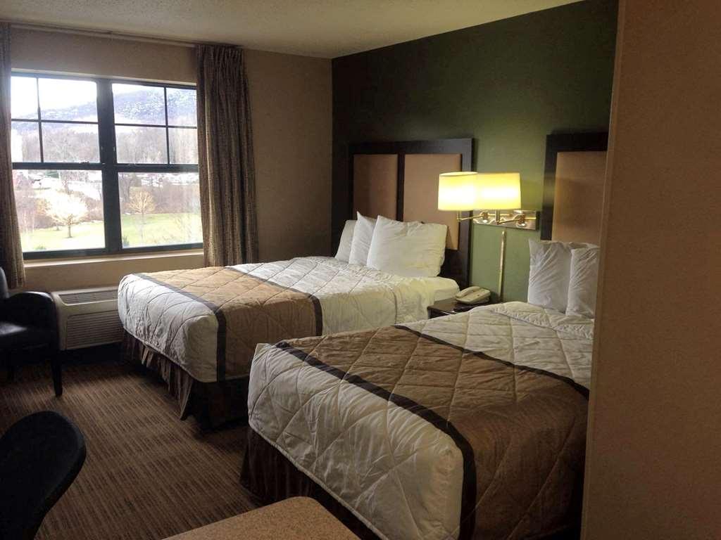 Extended Stay America Suites - Tampa - Airport - Spruce Street Room photo