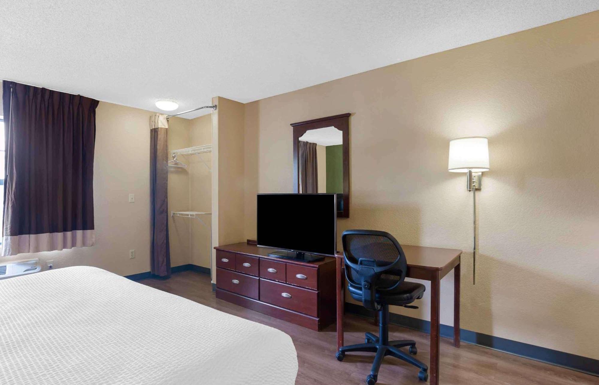 Extended Stay America Suites - Tampa - Airport - Spruce Street Exterior photo