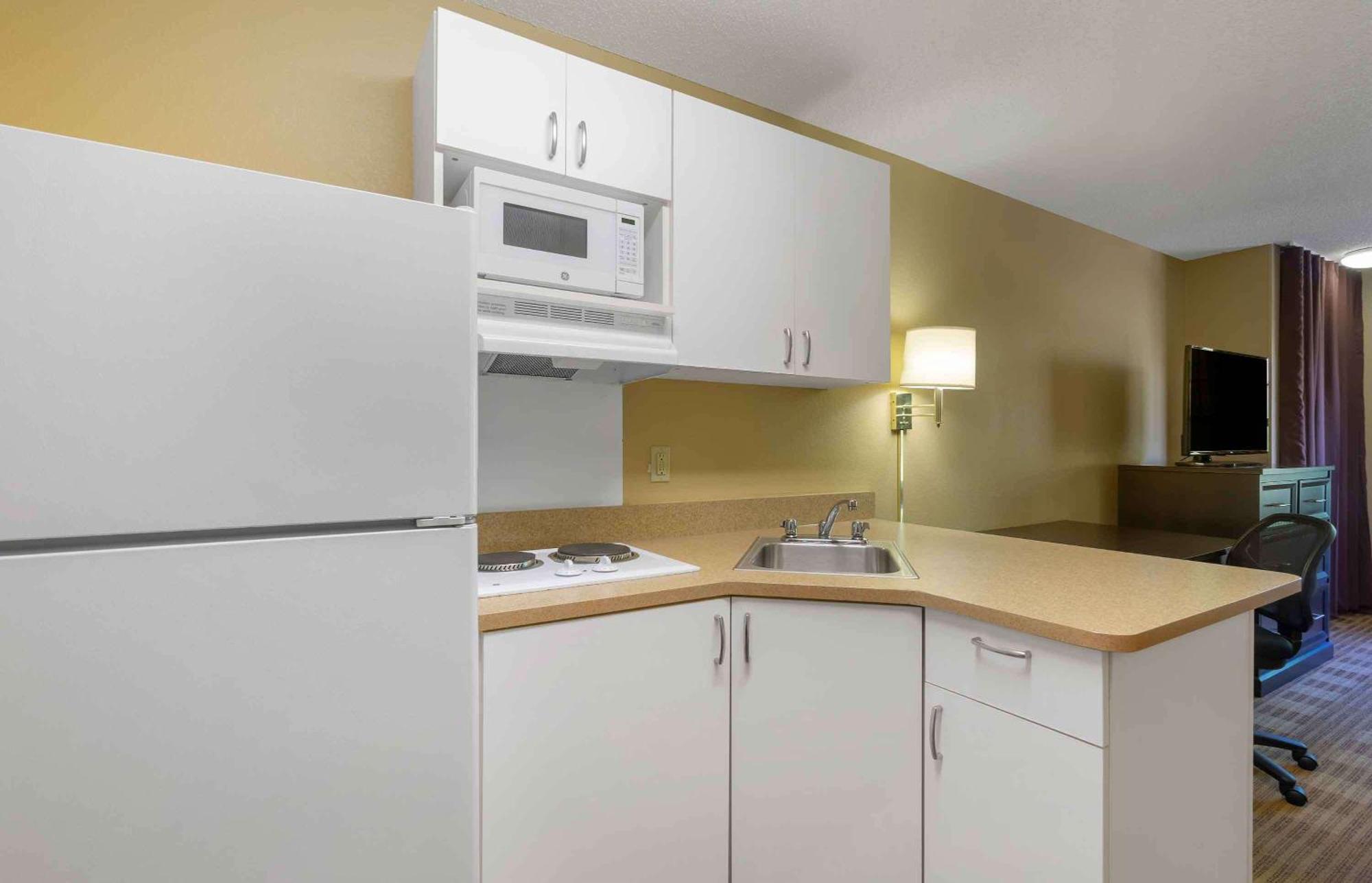 Extended Stay America Suites - Tampa - Airport - Spruce Street Exterior photo