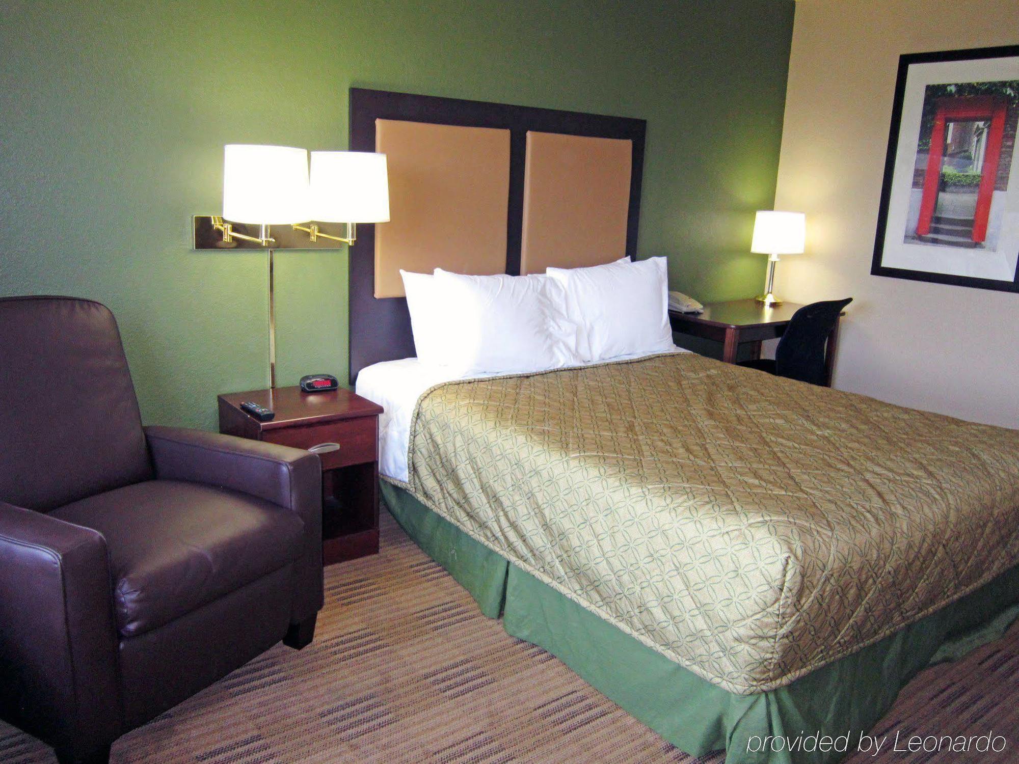 Extended Stay America Suites - Tampa - Airport - Spruce Street Exterior photo